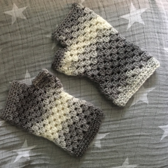 Grey and White Handmade Handwarmers - Picture 1 of 1